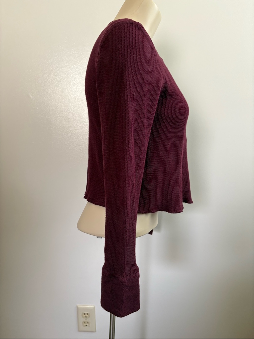 Everlane Boxy Henley Cozy Waffle Burgandy/Maroon Cropped Thermal Top Size S - Picture 3 of 8